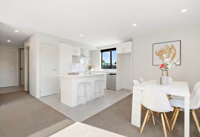4B Jordan Road, Mangere, Auckland - Carousel 2