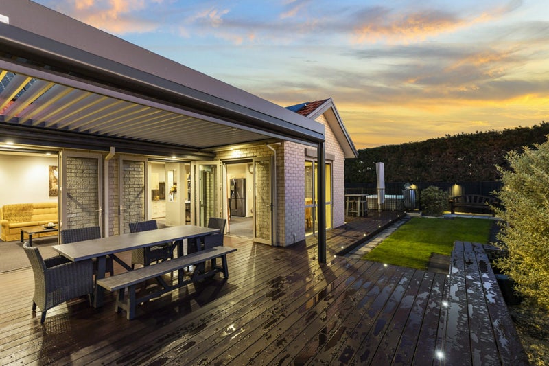 25 Globe Bay Drive, Templeton, Christchurch - Carousel 1