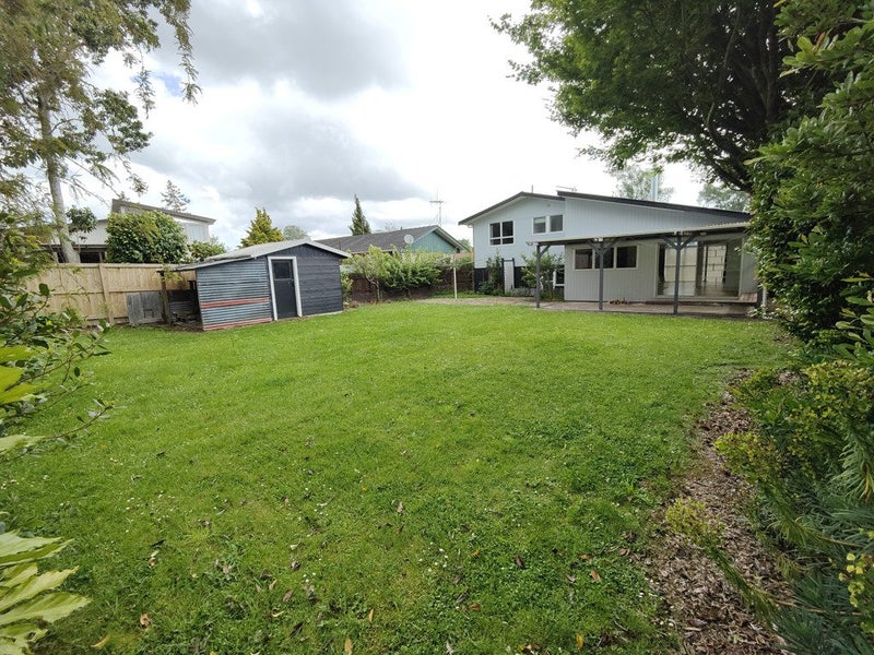 16 Samuel Place, Queenwood, Hamilton - Carousel 2