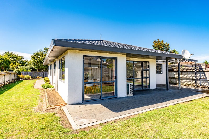 14 Nathan Street, Springvale, Whanganui - Carousel 2