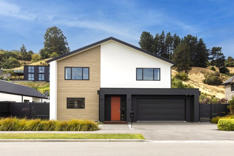 27 Long Acre Drive, Cracroft, Christchurch - Carousel 1