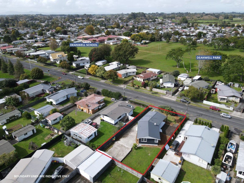 110 Collins Road, Melville, Hamilton - Carousel 2