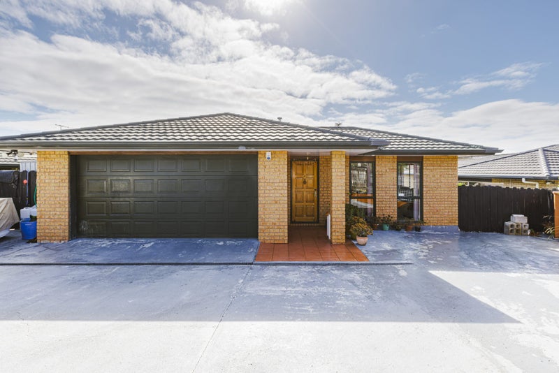17 Reyland Close, Weymouth, Auckland - Carousel 2