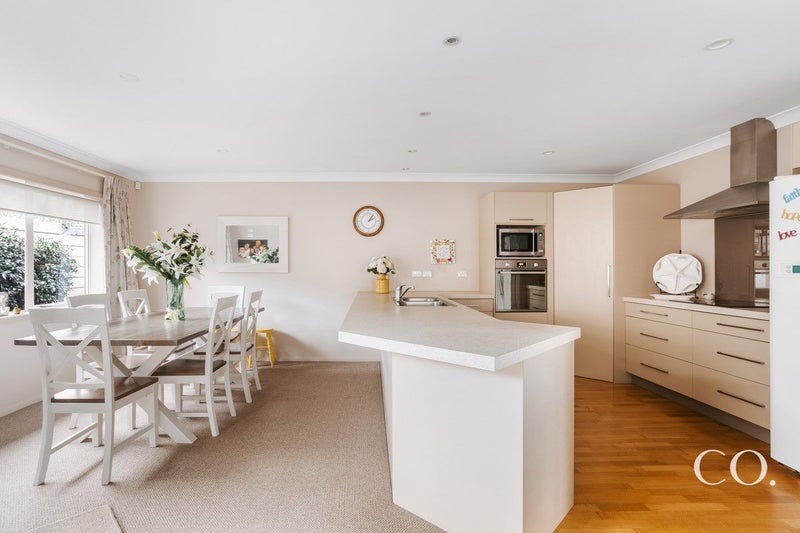 4 Arthur Grove, Bethlehem, Tauranga - Carousel 2