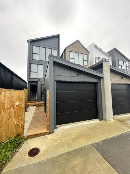 120 Tarapuka Road, Westgate, Auckland - Carousel 1