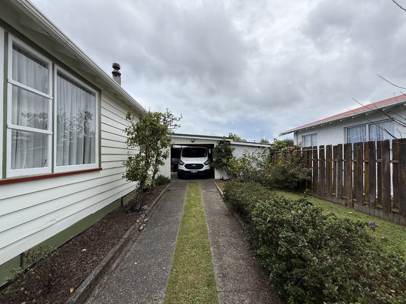 6 Valentine Street, Alicetown, Lower Hutt - Carousel 2
