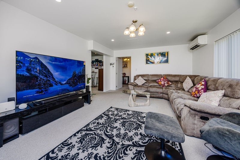 13 Asics Drive, Favona, Auckland - Carousel 2