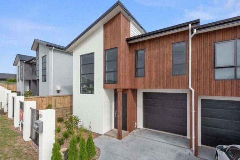 3/87 Rototuna Road, Rototuna, Hamilton - Carousel 2