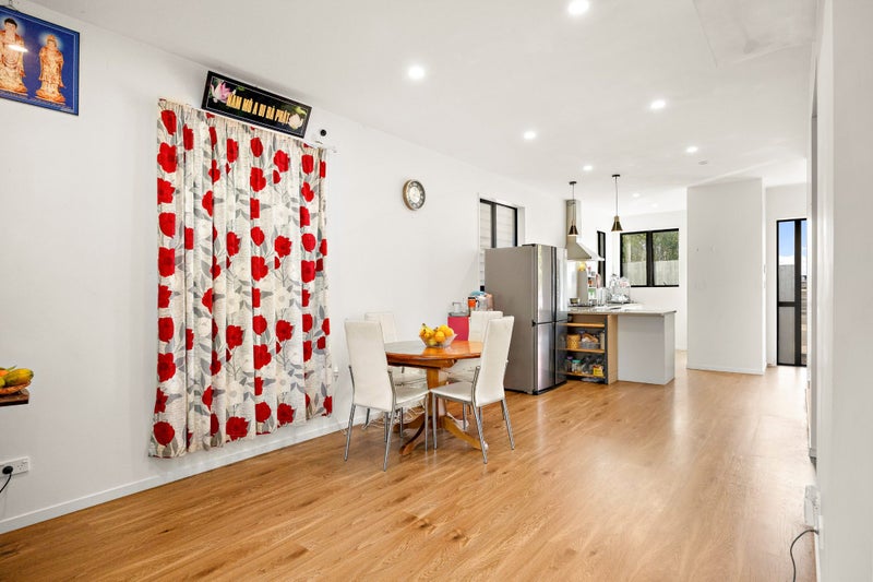 42 Te Aparangi Road, Papakura, Auckland - Carousel 2