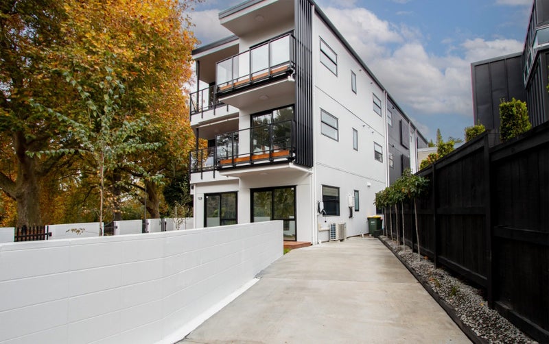 1/20 Tisdall Street, Hamilton Central, Hamilton - Carousel 1