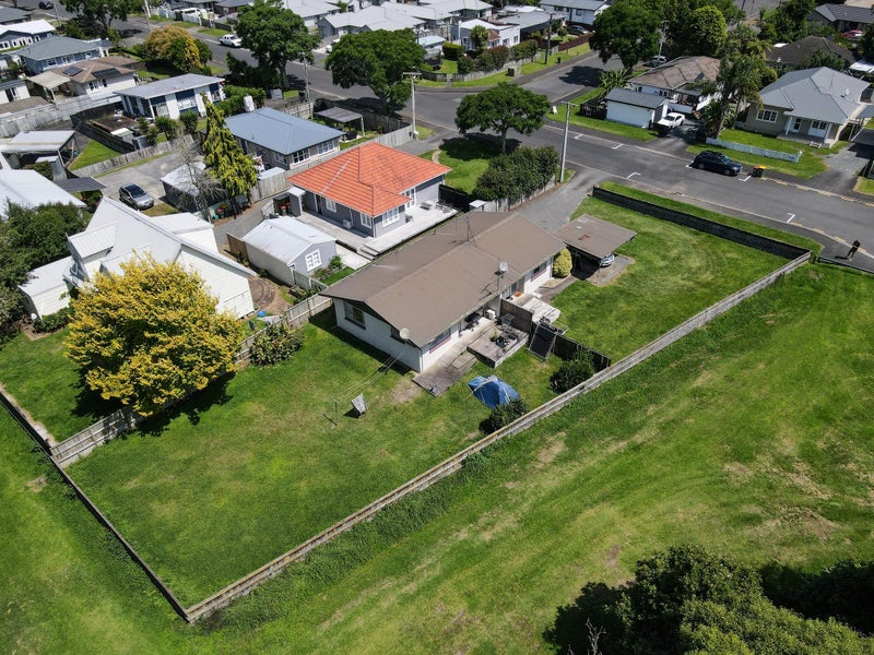 30A Walsh Street, Forest Lake, Hamilton - Carousel 1