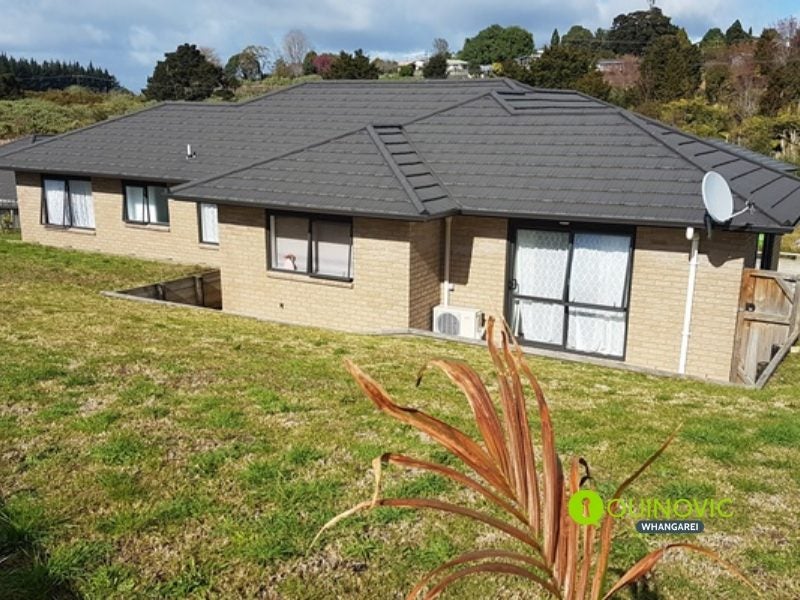 7 Miners Lane, Kamo, Whangarei - Carousel 1