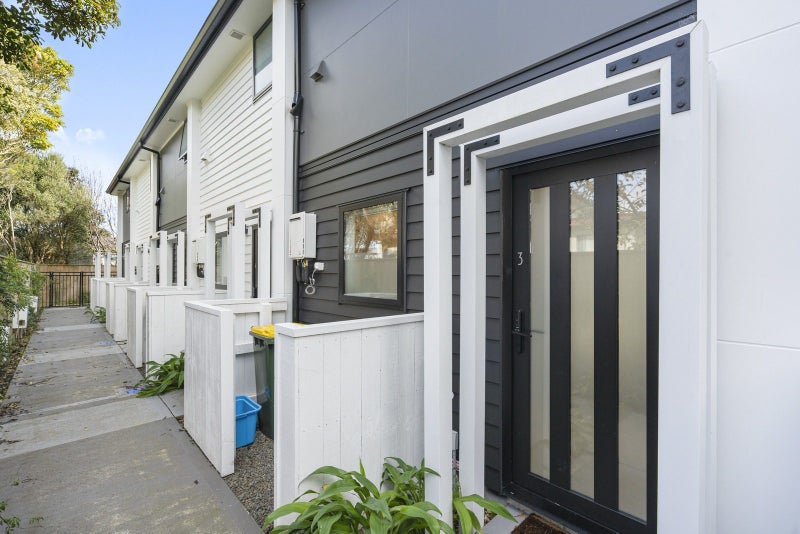 3/36 Mitchell Street, Epuni, Lower Hutt - Carousel 11