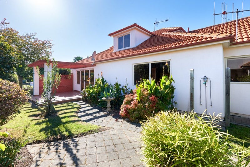 5 Park Road, Greenmeadows, Napier - Carousel 1