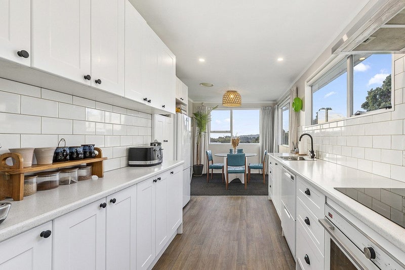 2 Adventure Drive, Whitby, Porirua - Carousel 2