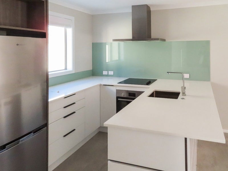 5 John Reynolds Square, Hutt Central, Lower Hutt - Carousel 2