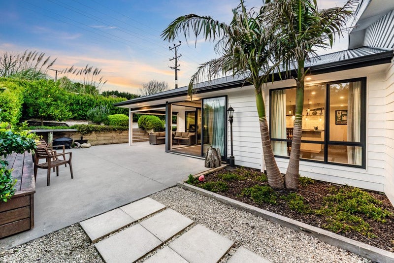 15 Magnolia Lane, Helensville - Carousel 1