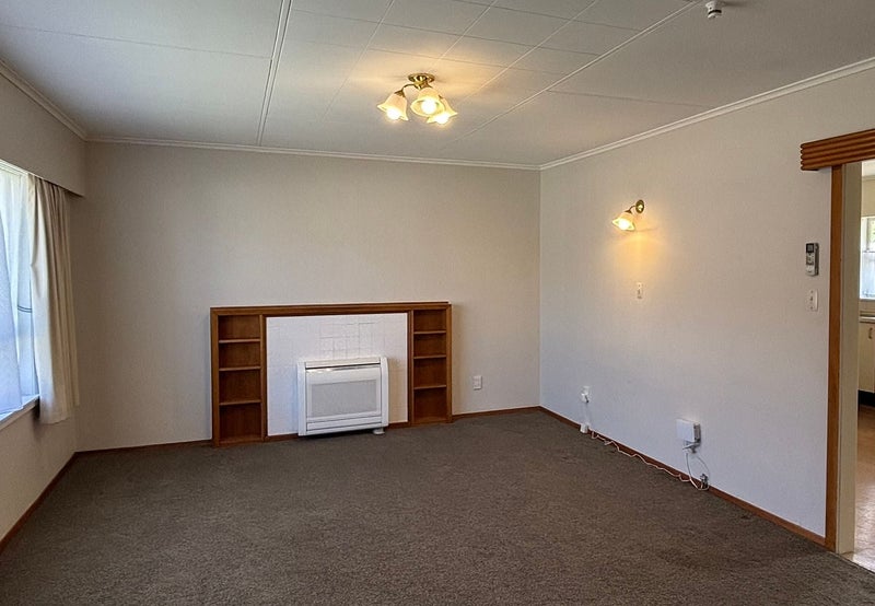 1/7 Heather Grove, Fairfield, Lower Hutt - Carousel 2