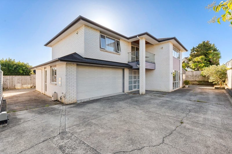 37A Dominion Street, Takapuna, Auckland - Carousel 1