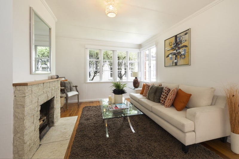 22 Fir Street, Waterview, Auckland - Carousel 2