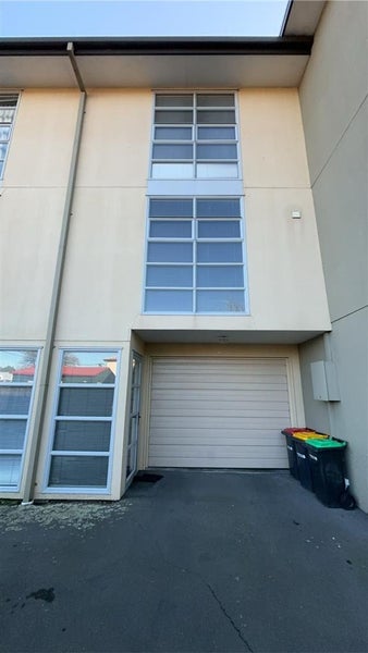 3/440 Barbadoes Street, Edgeware, Christchurch - Carousel 1