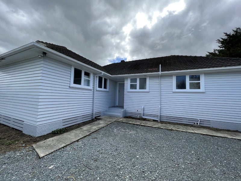 16 Park Street, Hikurangi, Hikurangi - Carousel 1