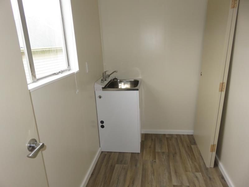 27 Stewart Drive, Newlands, Wellington - Carousel 12