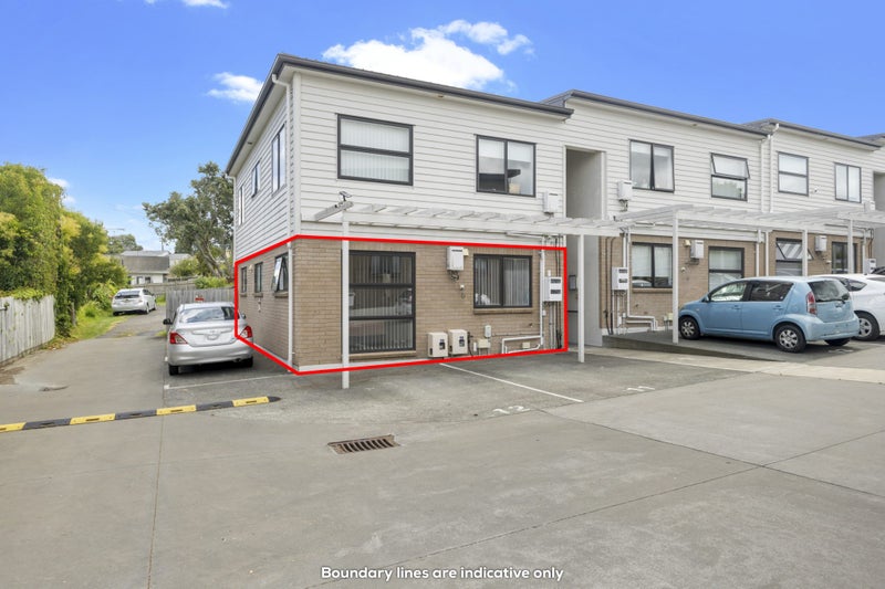 11/15 Wyllie Road, Papatoetoe, Auckland - Carousel 1