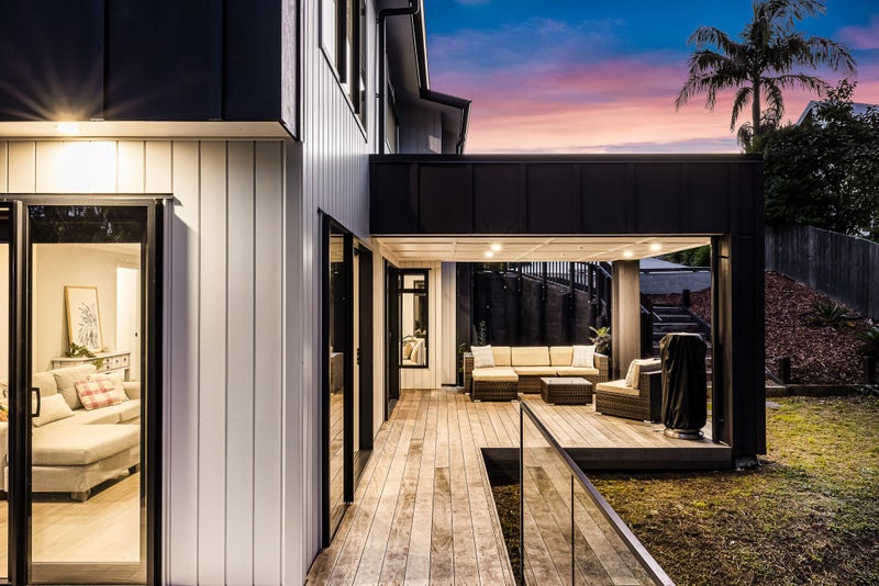 13A Roland Road, Greenhithe, Auckland - Carousel 1