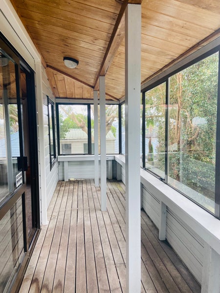 3 McCahill Views, Botany Downs, Auckland - Carousel 11