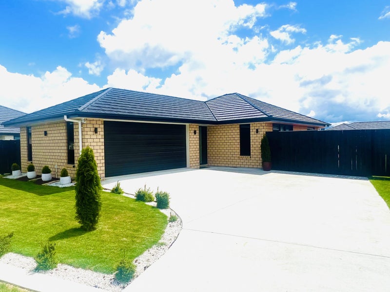 34 Solway Crescent, Solway, Masterton - Carousel 1