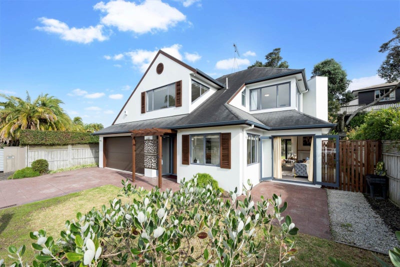 24 Goodland Street, Royal Oak, Auckland - Carousel 1