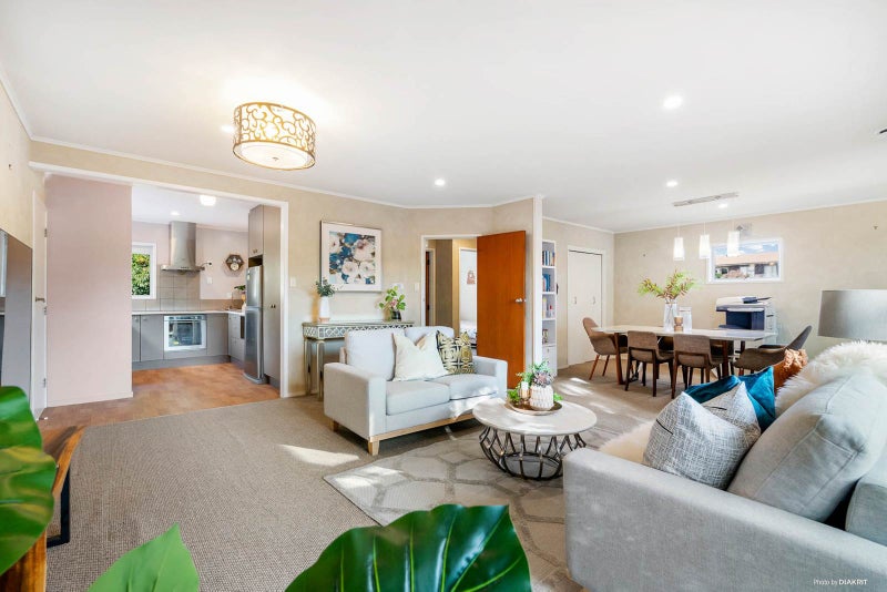 2/0 Abercrombie Street, Howick, Auckland - Carousel 2