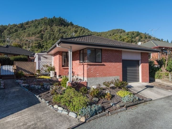 2 Burton Way, Bishopdale, Nelson - Carousel 1