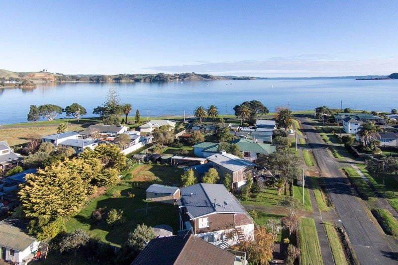 9 Karaka Road, Papakura - Carousel 2