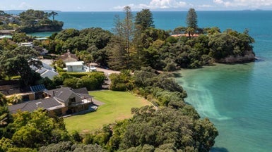59 Rock Isle Road, Torbay, Auckland - Carousel 1