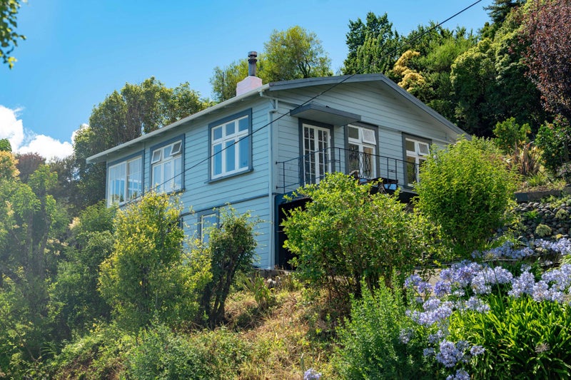 83 Tahunanui Drive, Tahunanui, Nelson - Carousel 2