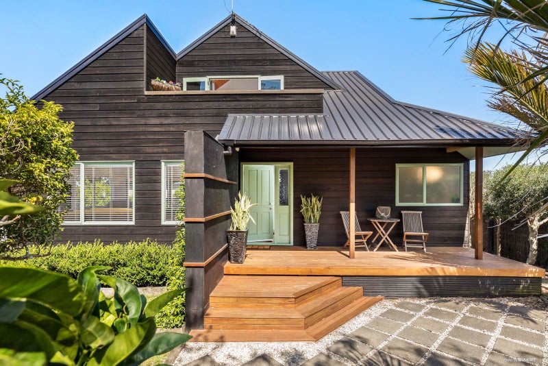 27 Kesteven Avenue, Glendowie, Auckland - Carousel 1