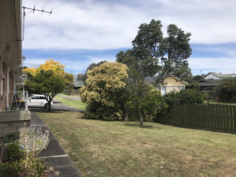 3/53 Shakespeare Road, Milford, Auckland - Carousel 9