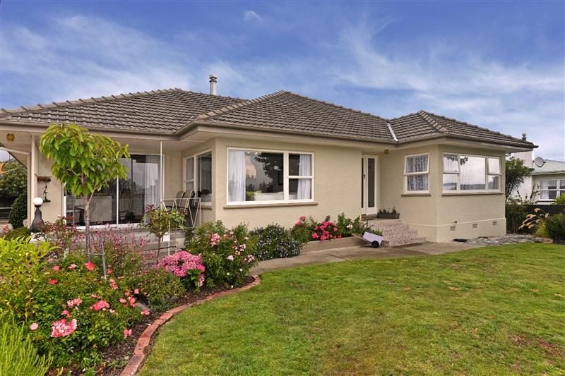 21 Kipling Crescent, Stoke, Nelson - Carousel 1