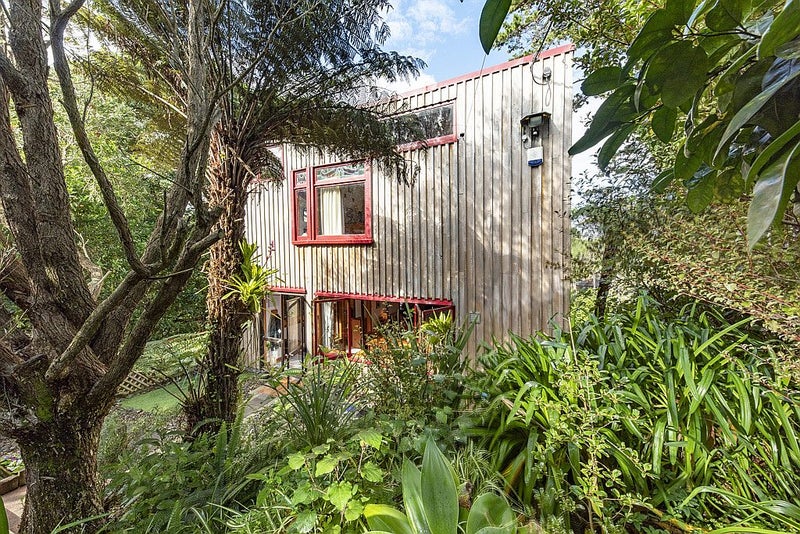 40 Gilletta Road, Mount Roskill, Auckland - Carousel 1