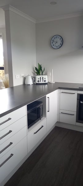 17 Discovery Place, Marfell, New Plymouth - Carousel 2