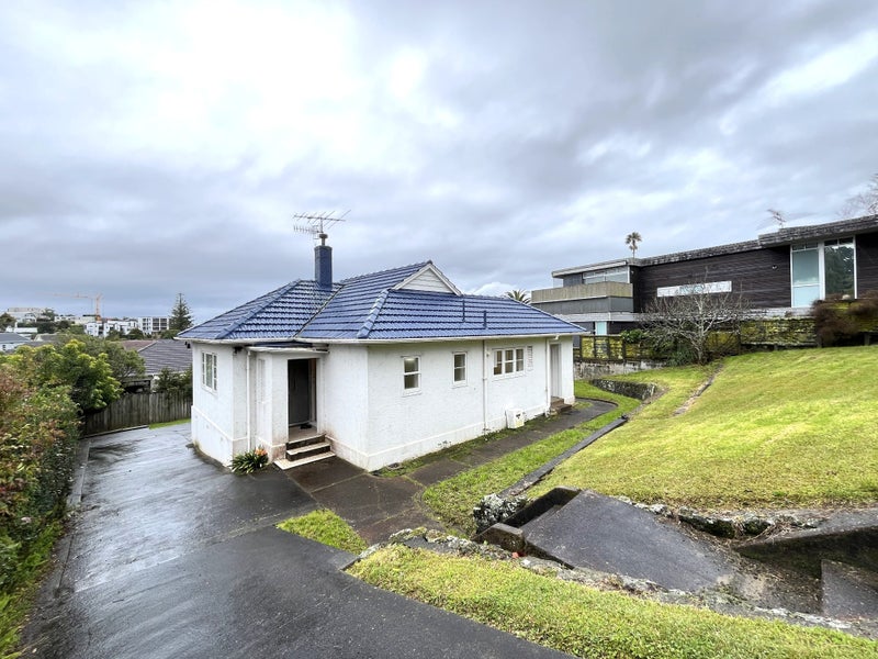 38 Tautari Street, Orakei, Auckland - Carousel 2