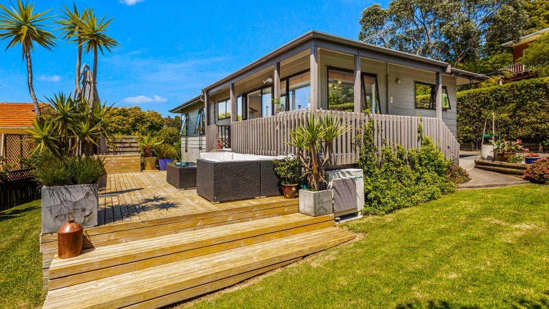82 Glenvar Road, Torbay, Auckland - Carousel 2