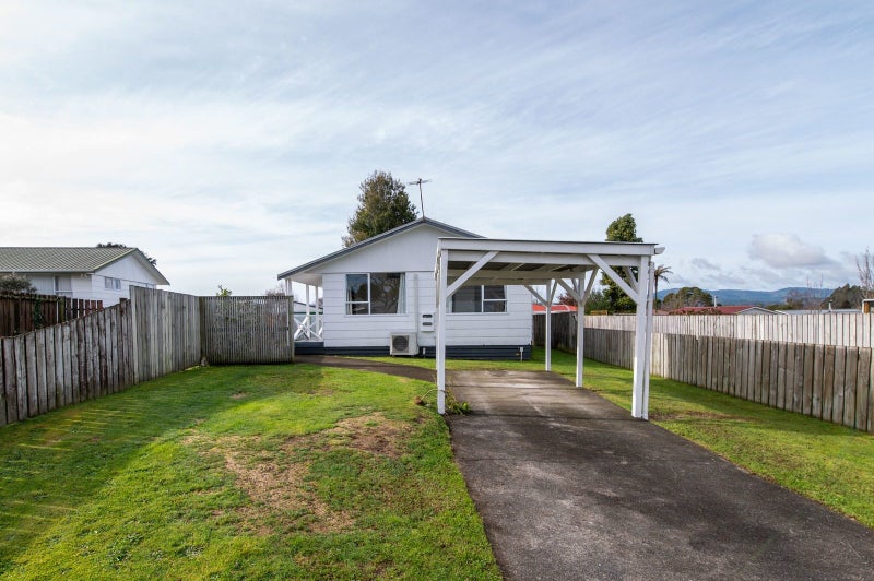 7 Amethyst Place, Pukehangi, Rotorua - Carousel 1