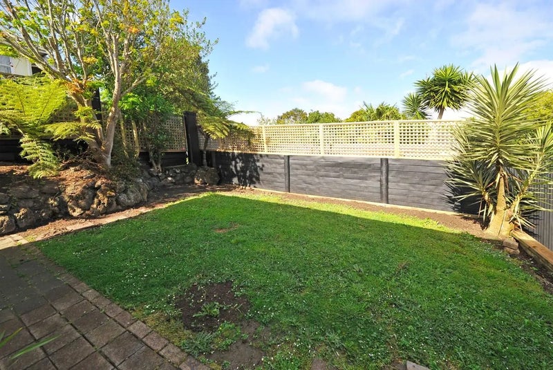 5A Scotts Road, Manurewa East, Auckland - Carousel 2
