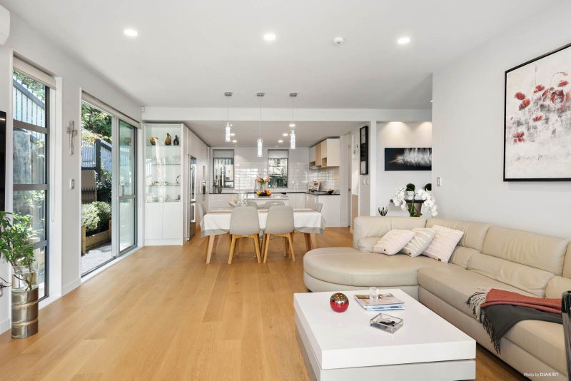 119A MONARCH AVE, Hillcrest , Auckland - Carousel 2