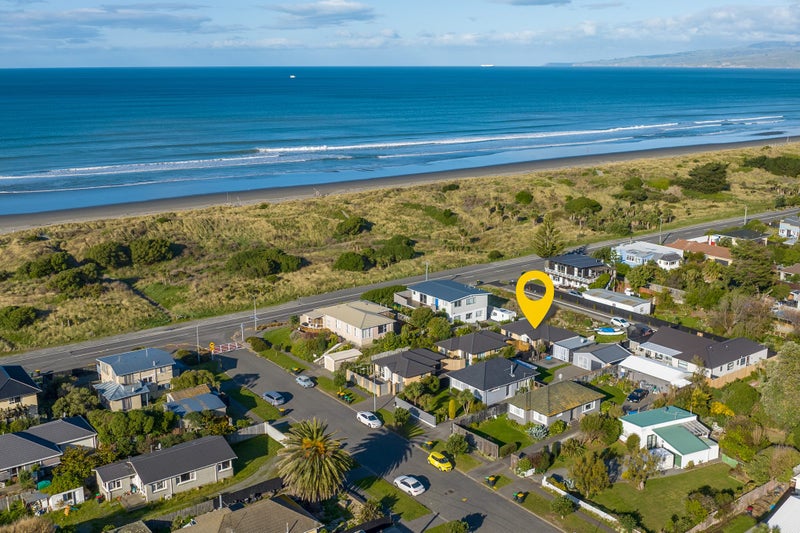 3/3 Jellicoe Street, South New Brighton, Christchurch - Carousel 2