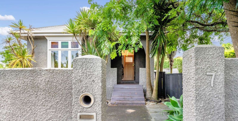 7 Rockfield Road, Ellerslie, Auckland - Carousel 1