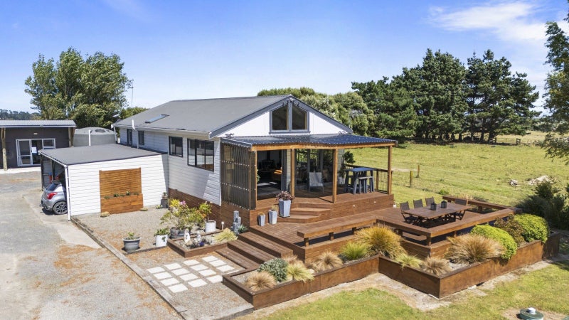 156 Williams Road, Tokomaru - Carousel 2